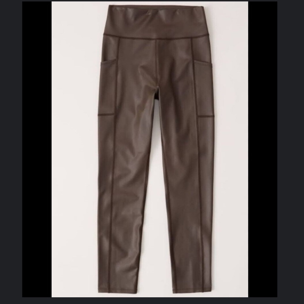 Abercrombie and fitch Women's Contour full length 7/8 pocket dark olive